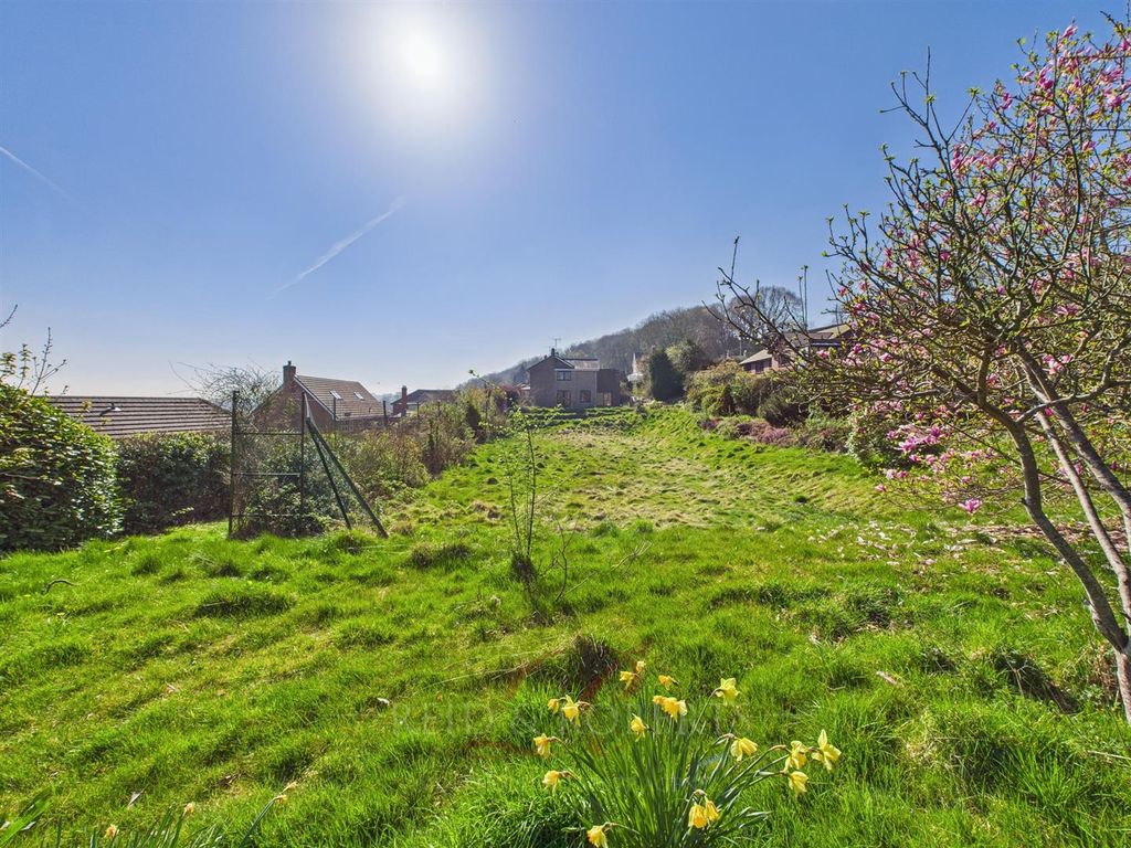 Property photo 1 of 48 Cam03999G0-Pr0122-Still007.Jpg