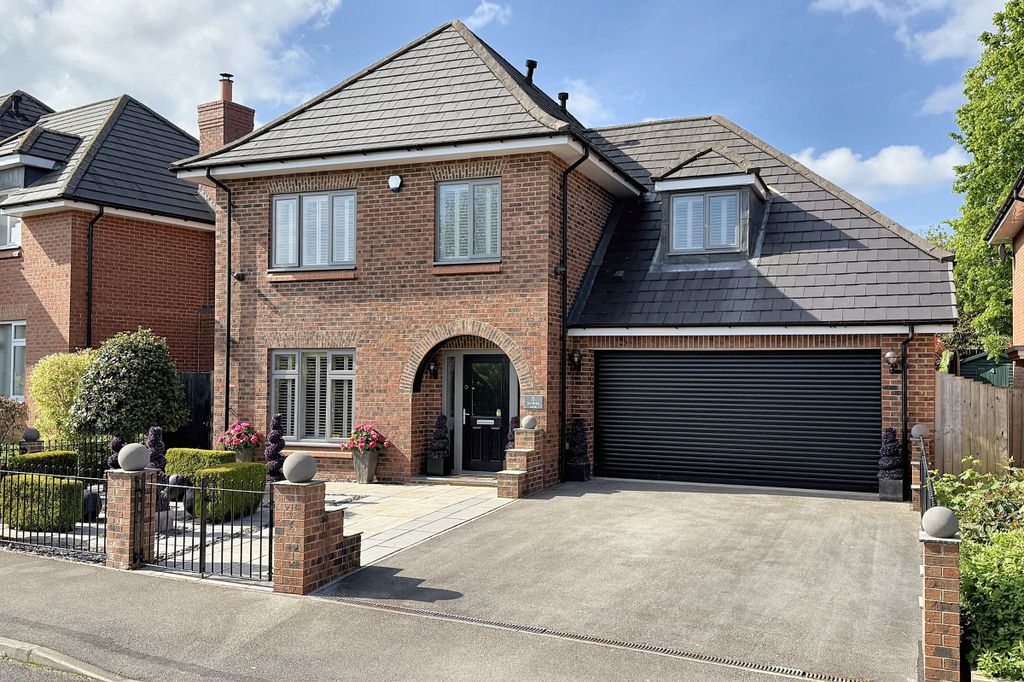 Property photo 1 of 55