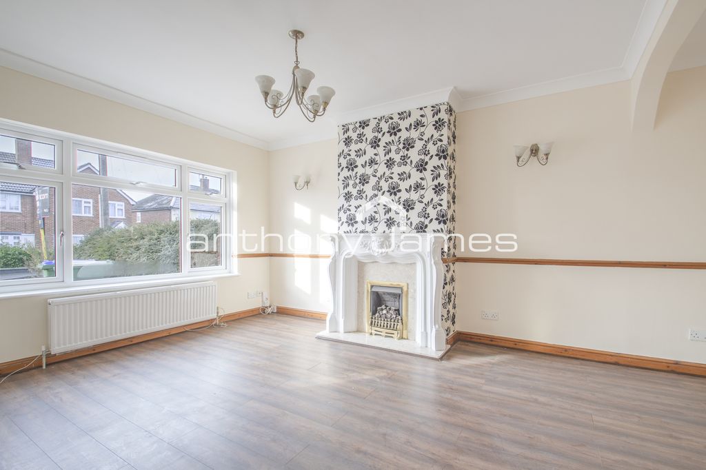 Property photo 1 of 16 Bexleyheath, Da7 Draft