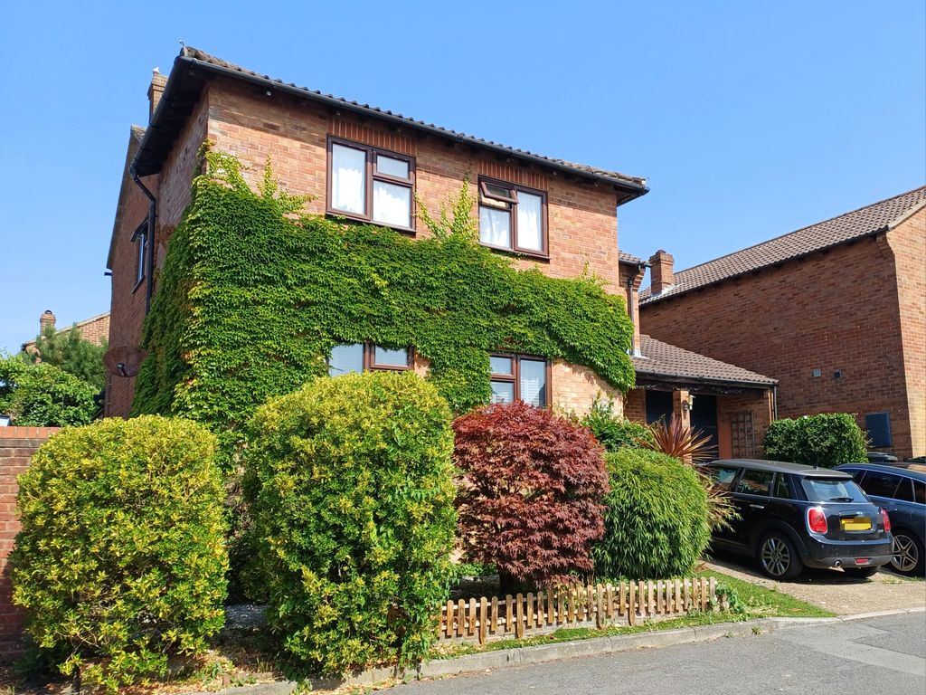 Property photo 1 of 25