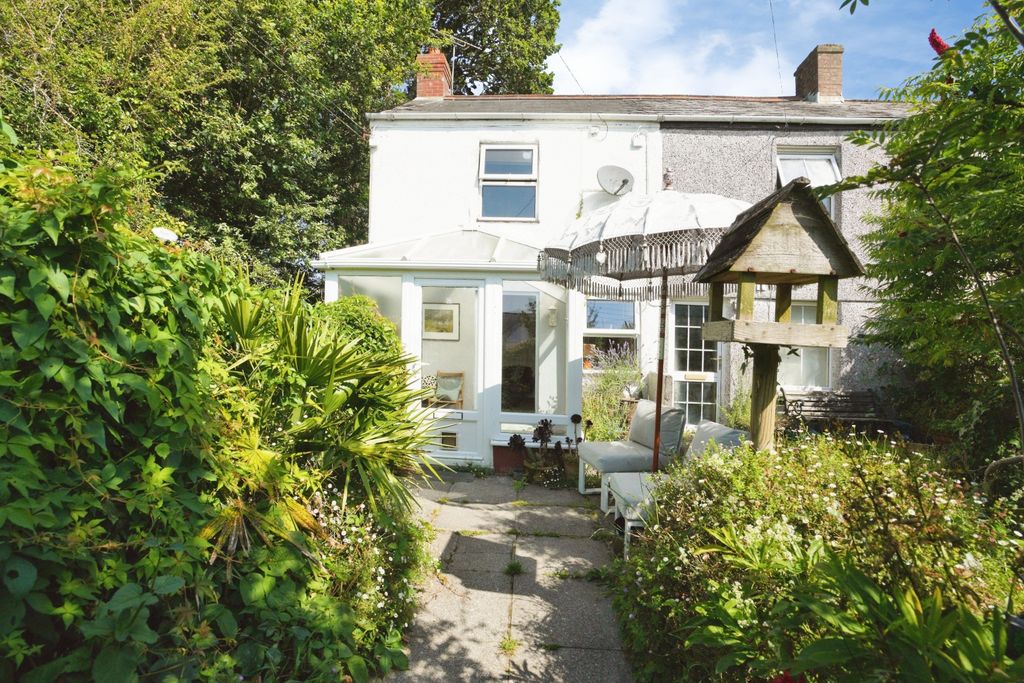 Property photo 3 of 29