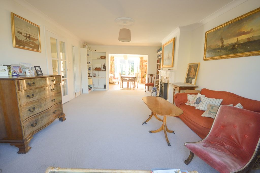 Property photo 2 of 15
