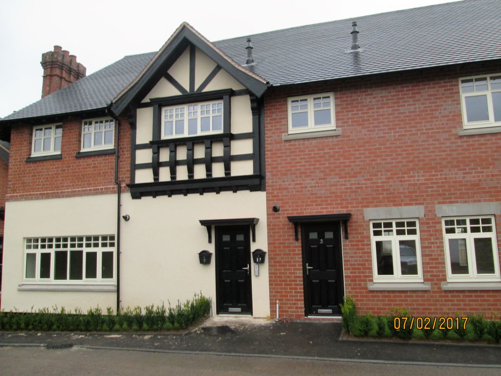 Property photo 1 of 8 Front External View