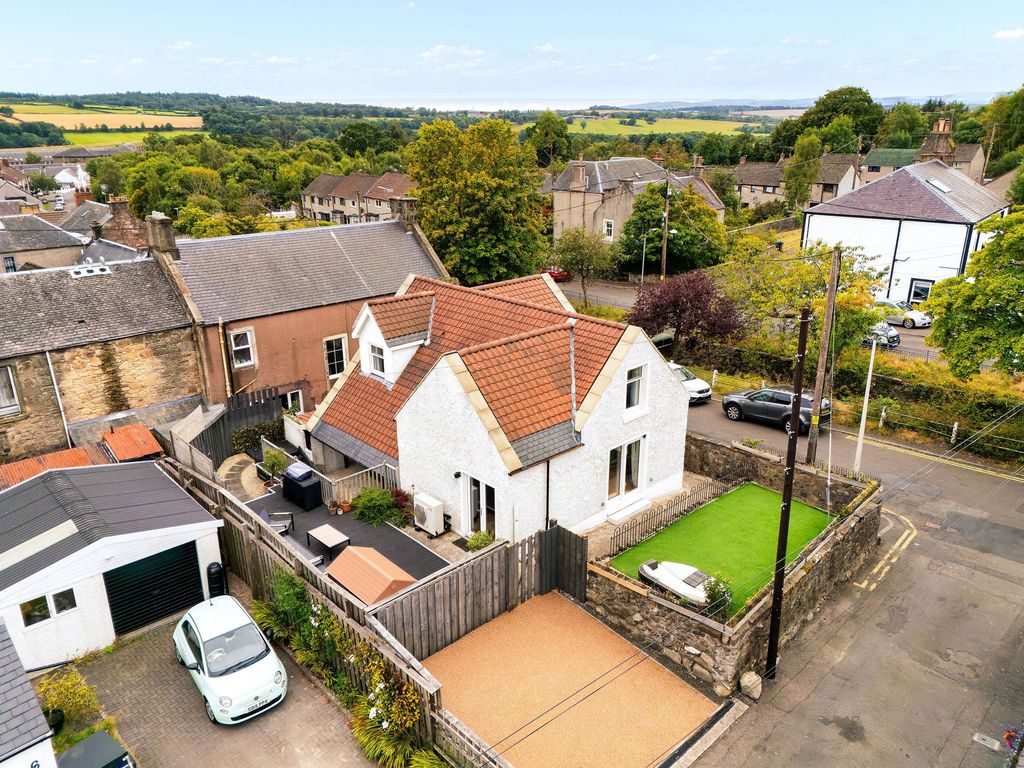Property photo 2 of 34 Aerial