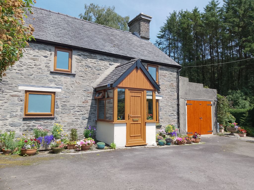 Property photo 2 of 30