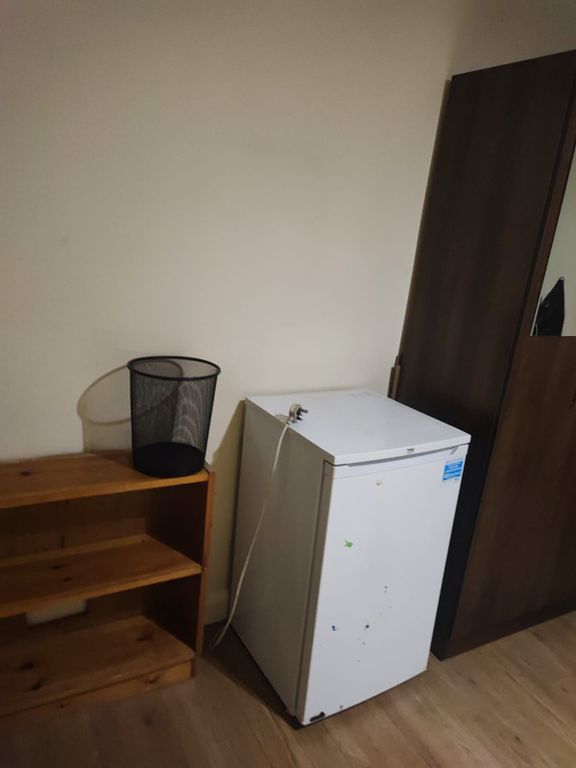 Property photo 3 of 4