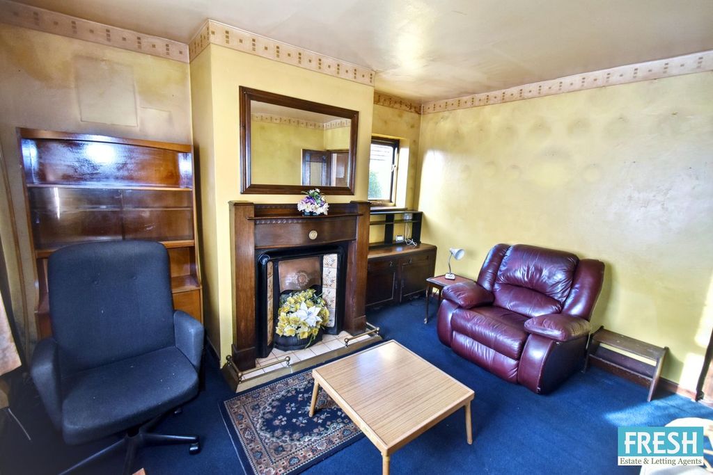 Property photo 3 of 26