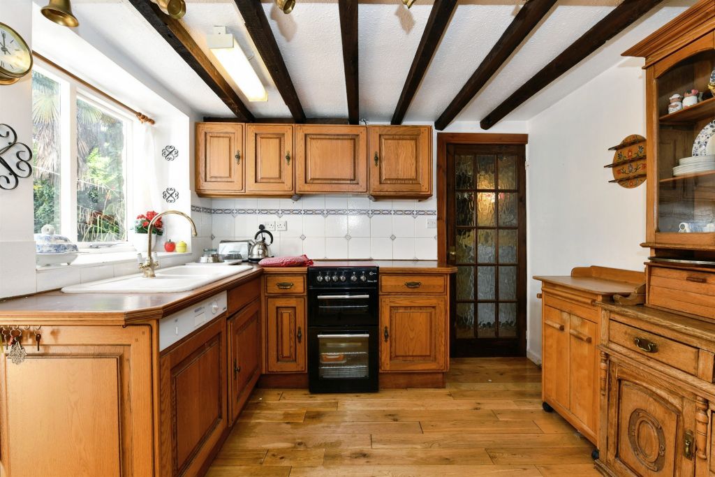 Property photo 3 of 22
