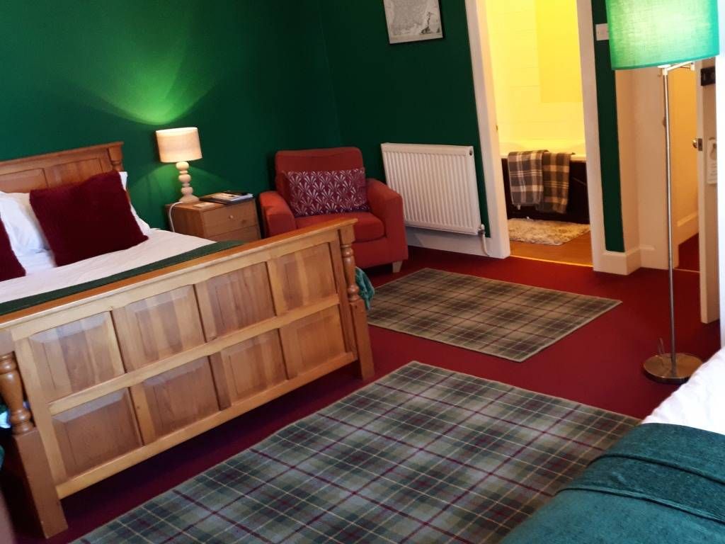 Property photo 3 of 12