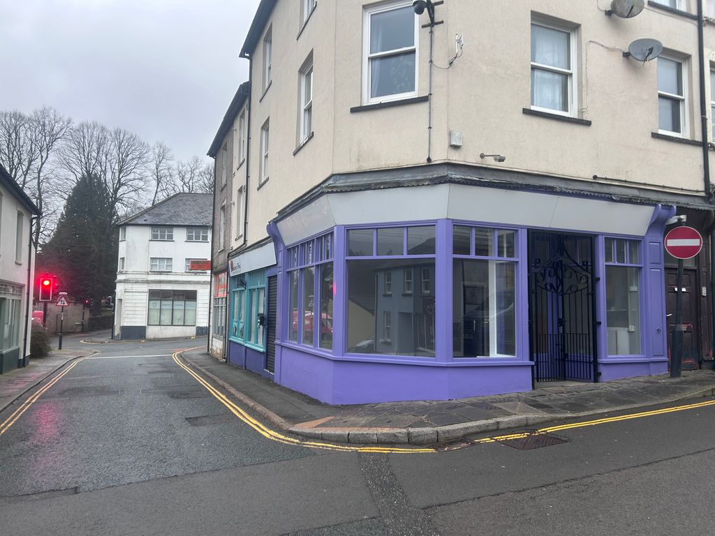 Property photo 3 of 7