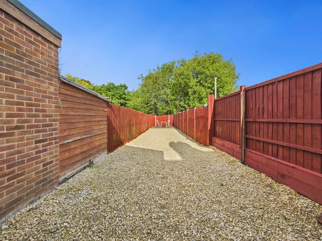 Property photo 2 of 10 Picture No. 07