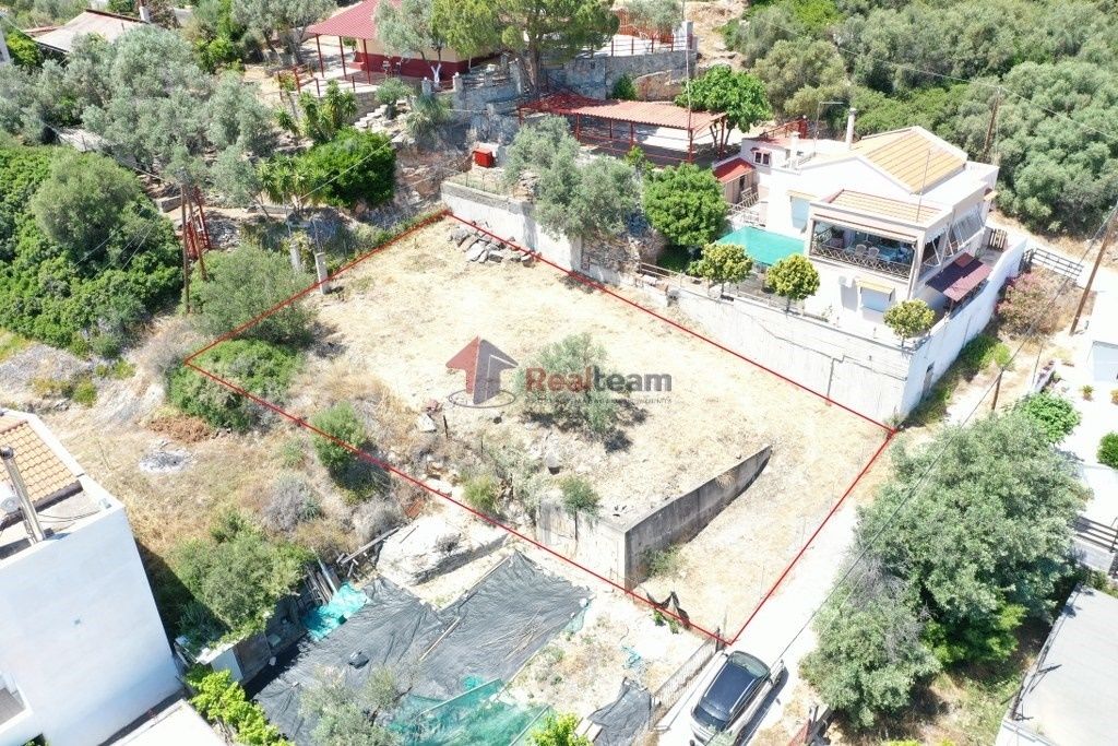 Property photo 3 of 25
