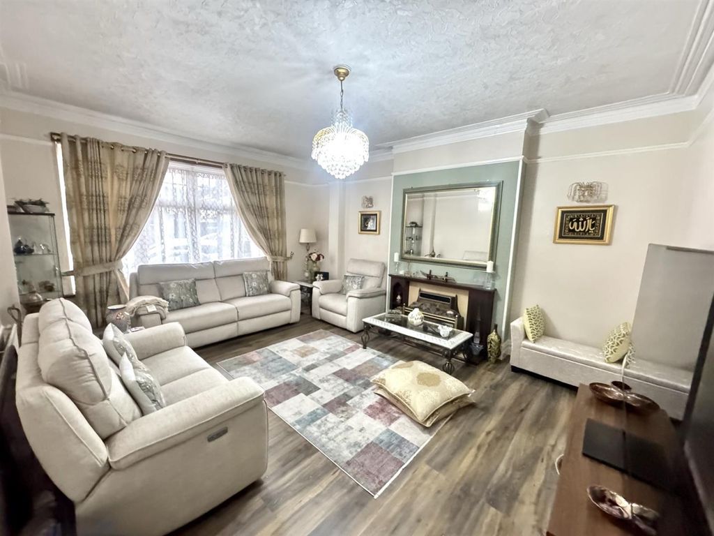 Property photo 2 of 31 Img_0623.Jpg