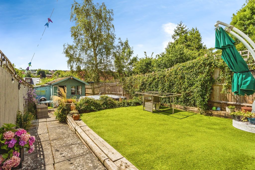 Property photo 2 of 18
