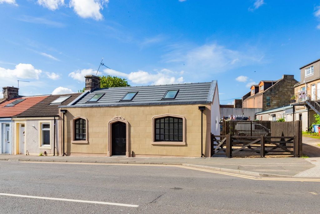 Property photo 1 of 33 External