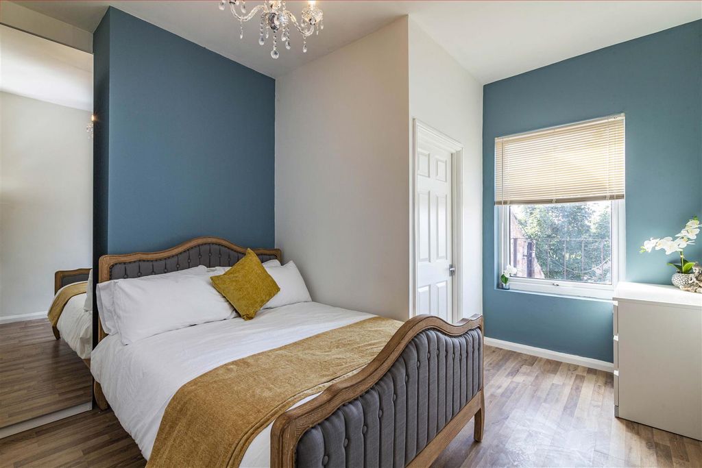 Property photo 2 of 8 23Watcombe-16.Jpg