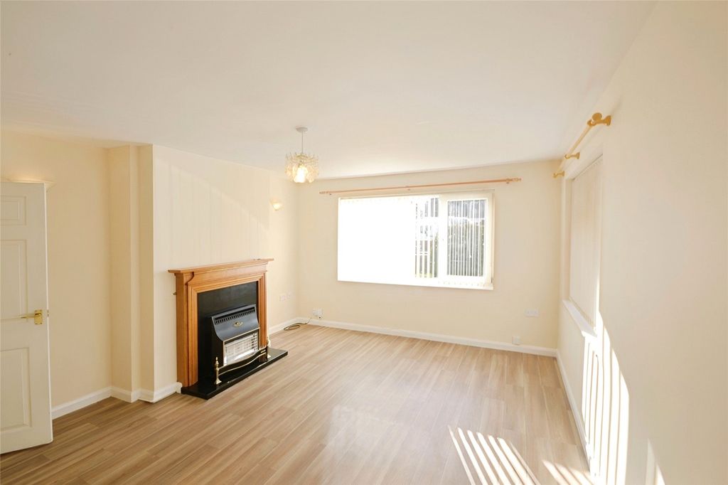 Property photo 2 of 8 Picture No. 07