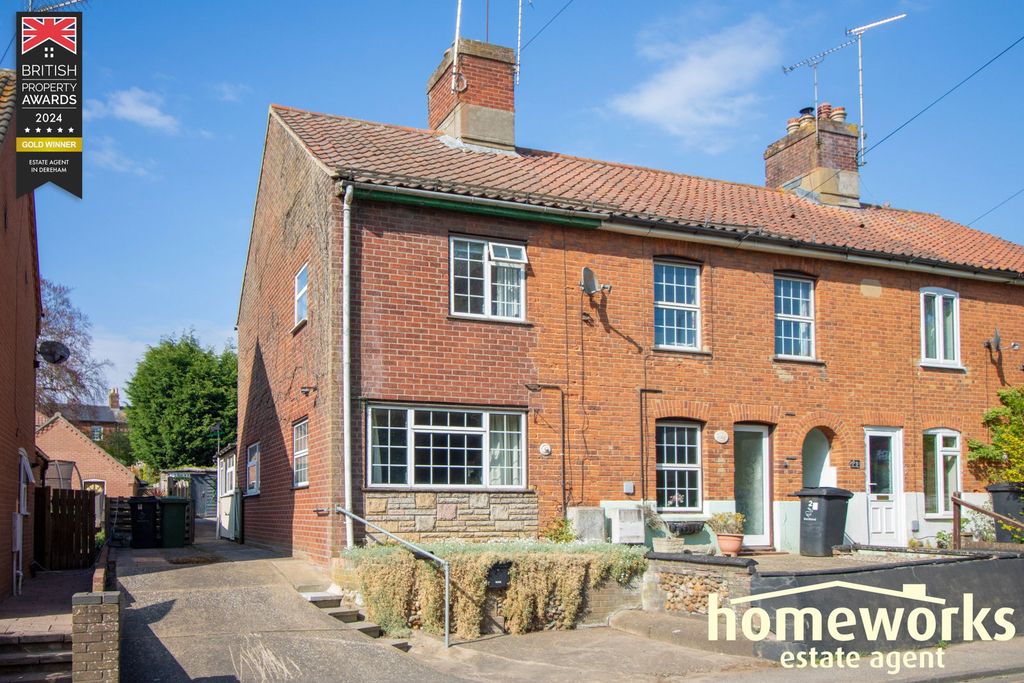 Property photo 1 of 9