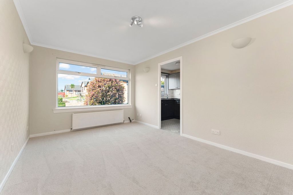 Property photo 3 of 13 Property Image 3