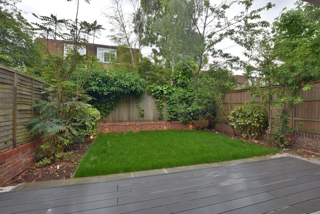 Property photo 3 of 10 Image
