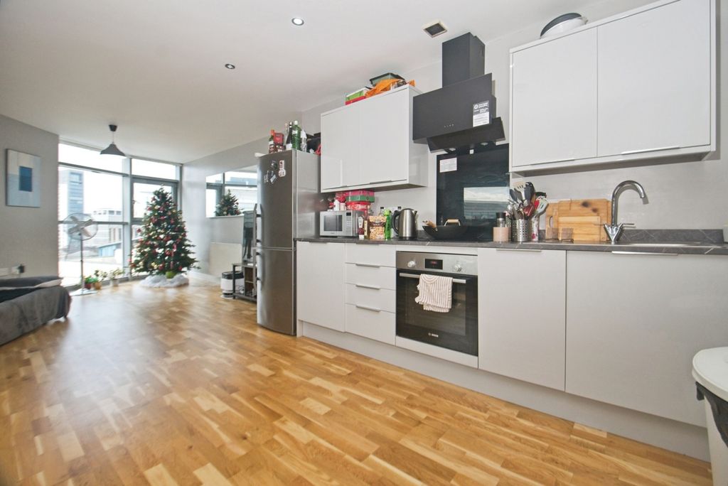 Property photo 2 of 14 Kitchen Area