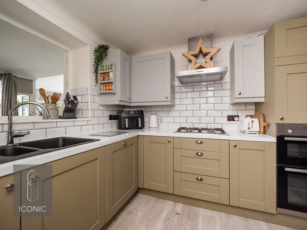 Property photo 3 of 22 Photo 2