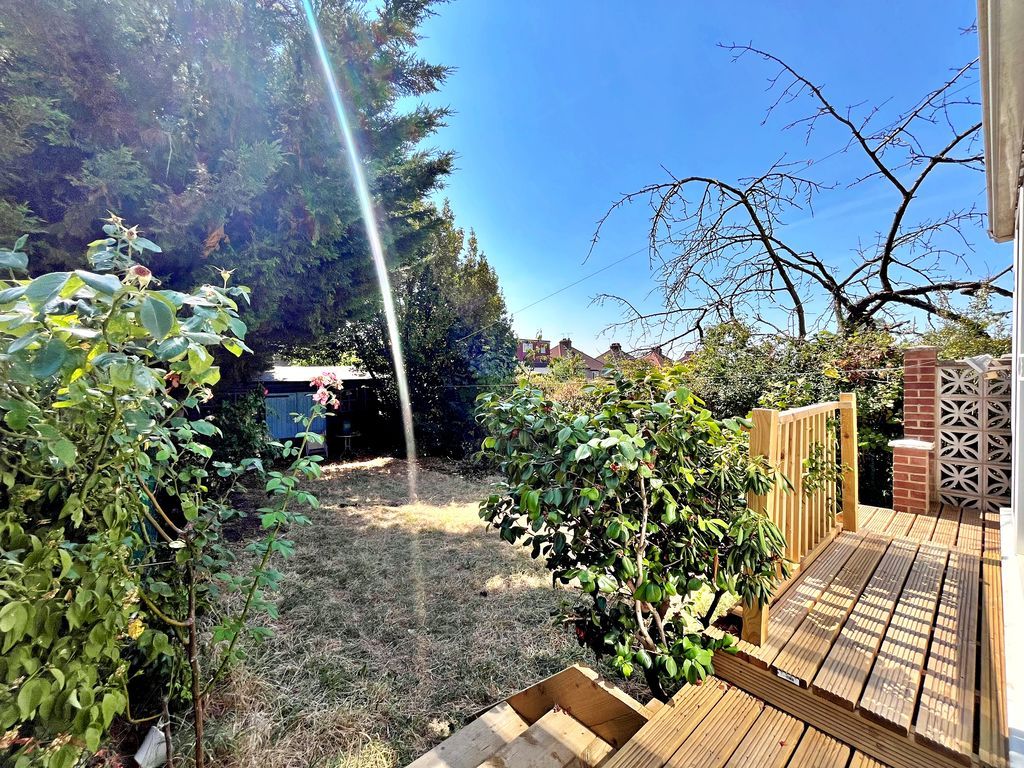 Property photo 2 of 18 Photo 3