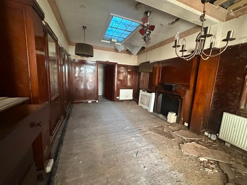Property photo 2 of 5 3966681