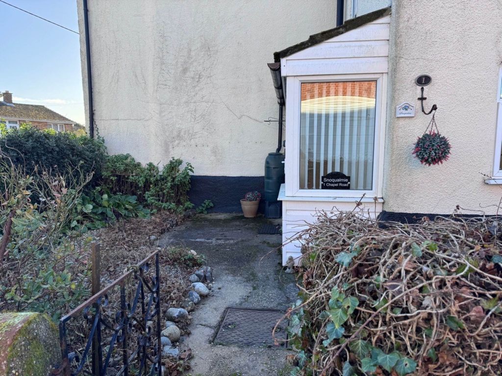 Property photo 2 of 22