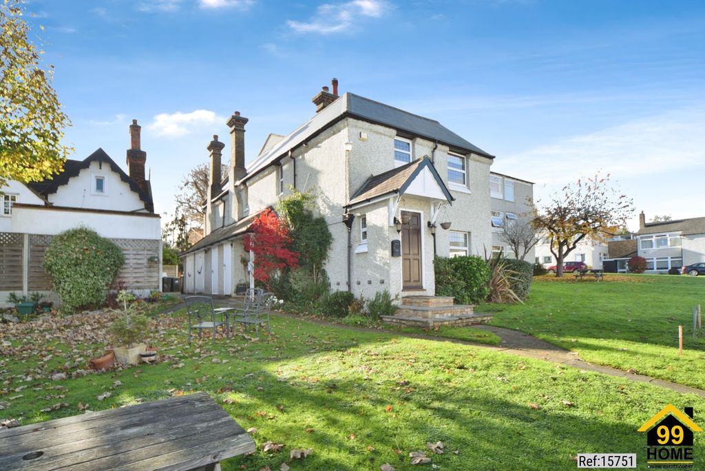 Property photo 2 of 20 Photo 1