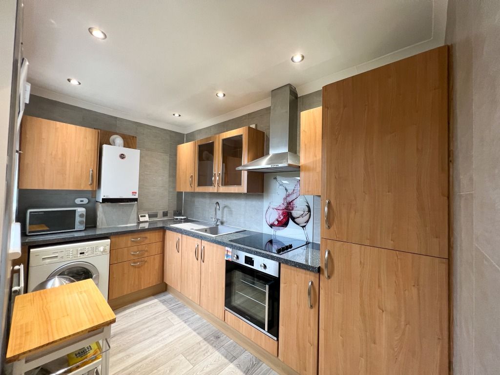 Property photo 3 of 8 Photo 3