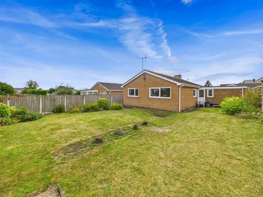 Property photo 2 of 19 Cam05476G0-Pr0031-Still007.Jpg