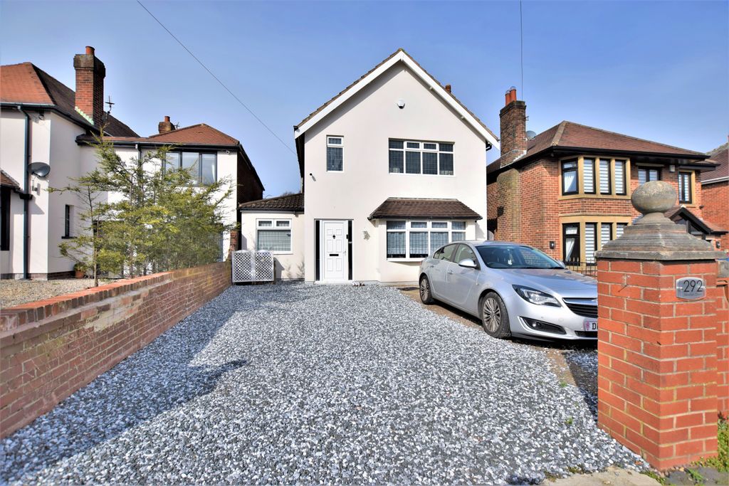Property photo 1 of 34