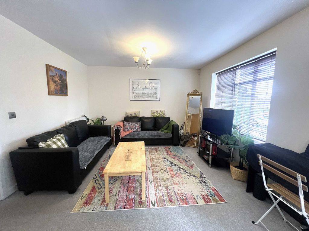 Property photo 3 of 7