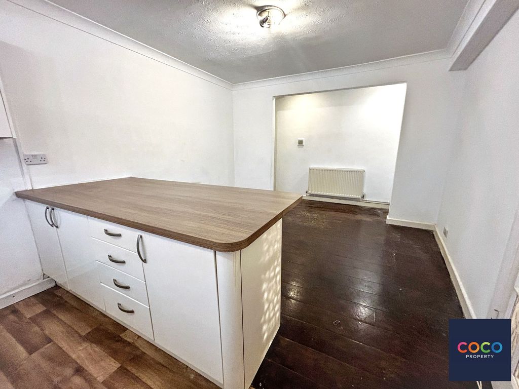 Property photo 2 of 9 Breakfast Bar