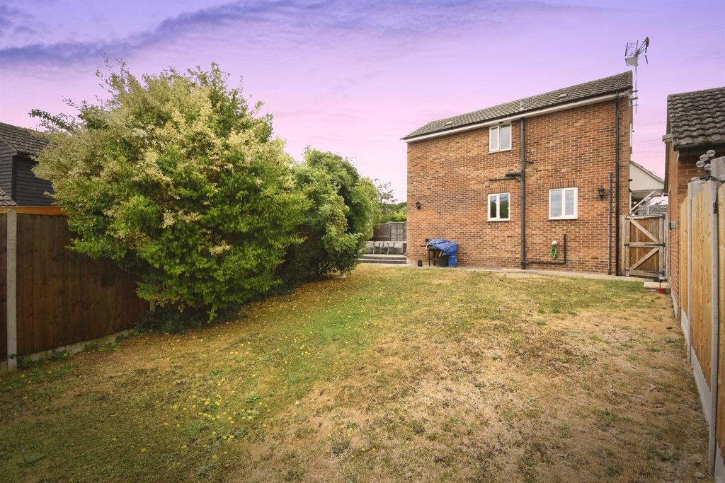 Property photo 2 of 14