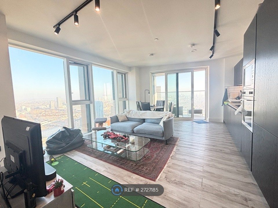 Property photo 2 of 26