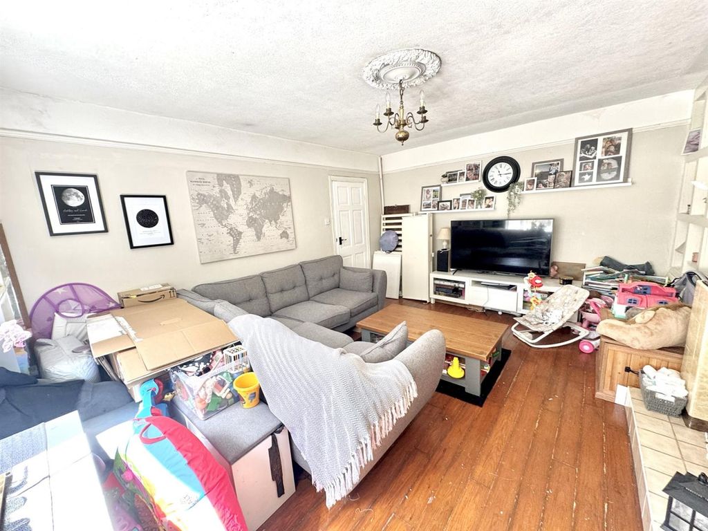 Property photo 3 of 10 Img_4621.Jpg