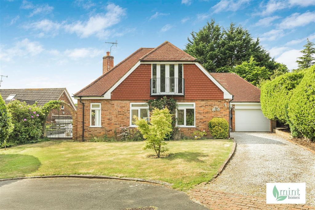 Property photo 1 of 30 Mint_-_Kevan_Drive-33.Jpg