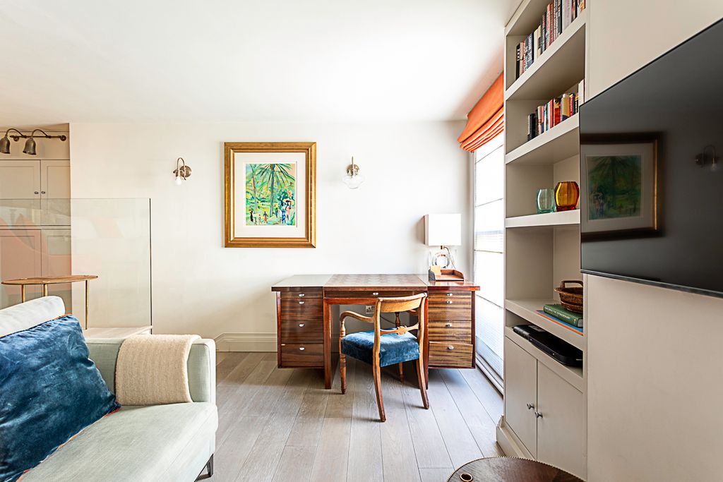 Property photo 3 of 26