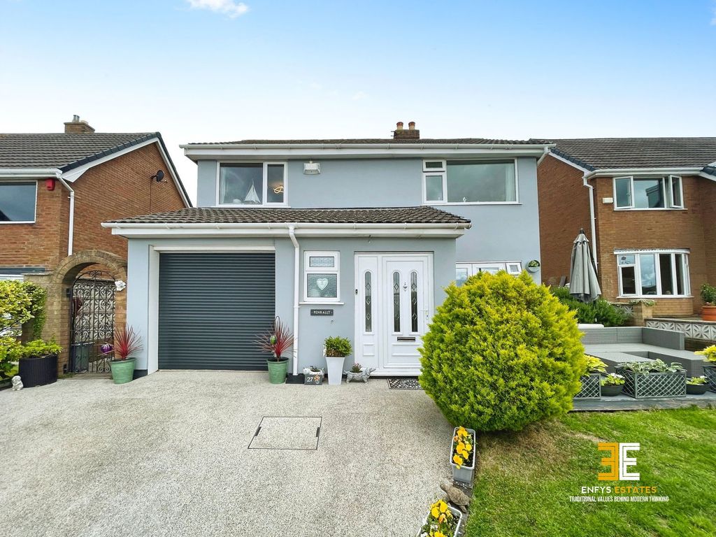 Property photo 1 of 43
