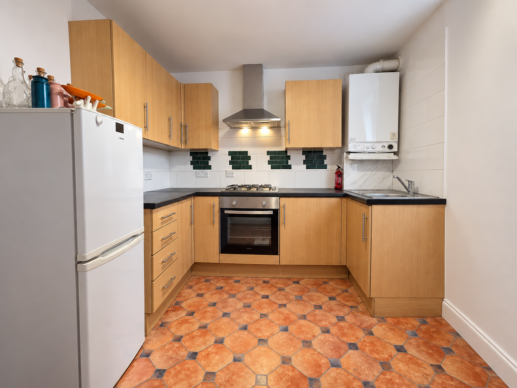 Property photo 1 of 3