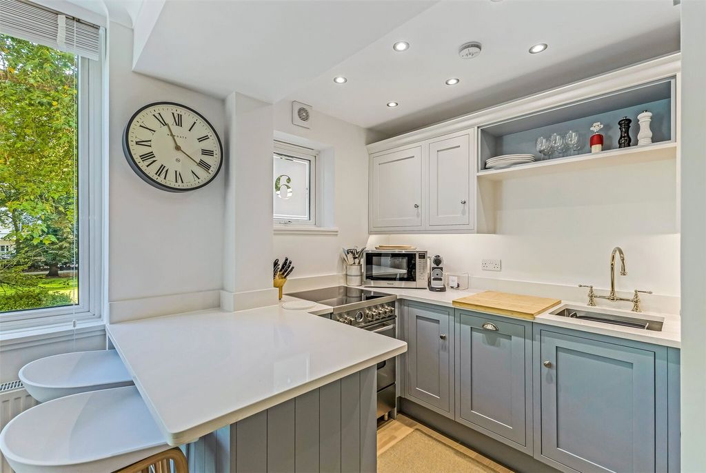 Property photo 2 of 15 Picture No. 21