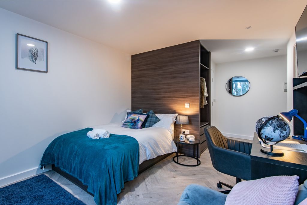 Property photo 2 of 22 Broadgate-10