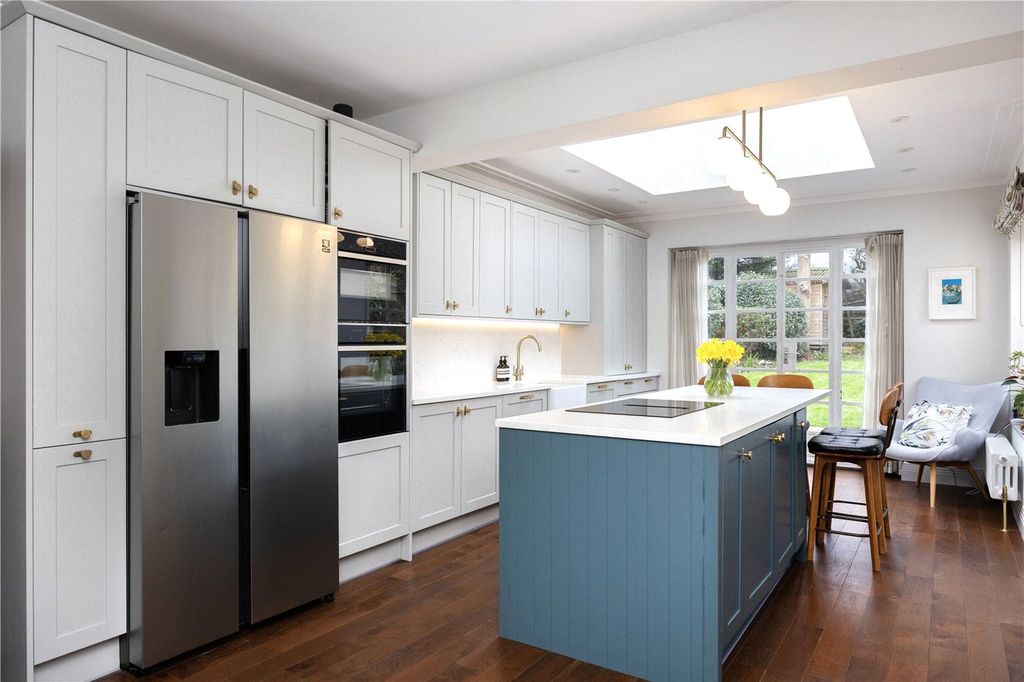 Property photo 1 of 14 Picture No. 05