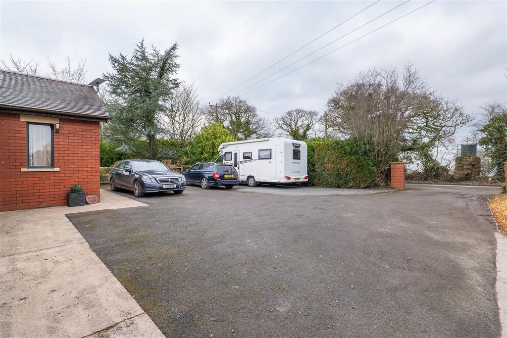 Additional image 38 of 4 bed detached bungalow for saleHolker Lane, Leyland PR26