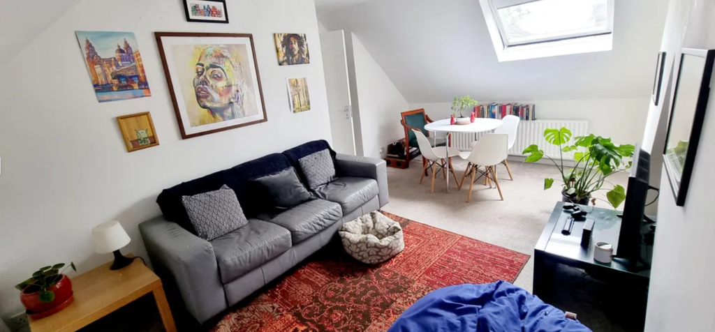 Property photo 3 of 6 Gallery