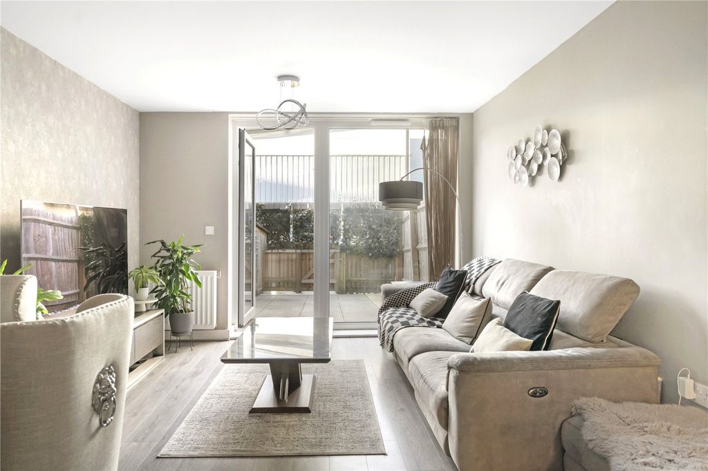 Property photo 1 of 12 Picture No. 06