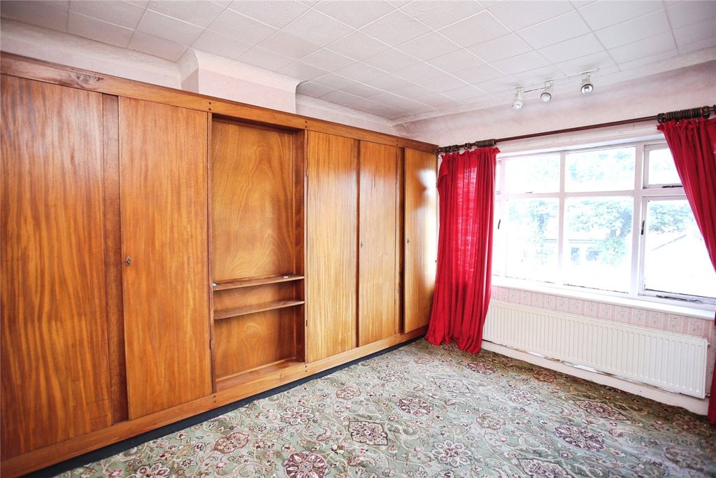 Property photo 3 of 11 Picture No. 02