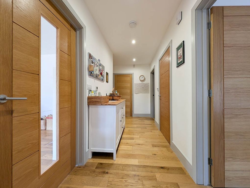 Property photo 2 of 19 Pxl_20250826_130425711